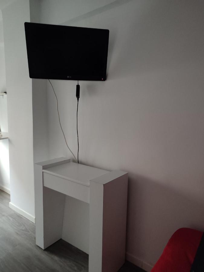 Avenue Rooms Валенсия Екстериор снимка